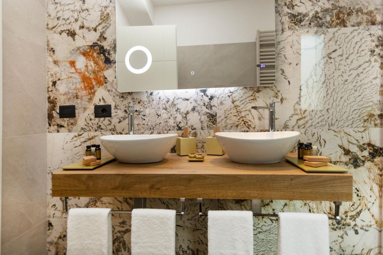 Donna VI Hotel Geraci Siculo Zewnętrze zdjęcie