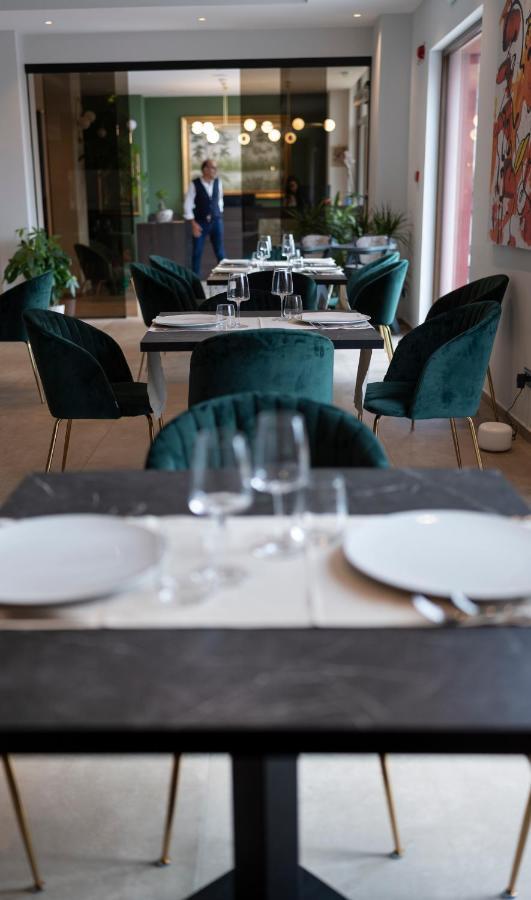 Donna VI Hotel Geraci Siculo Zewnętrze zdjęcie