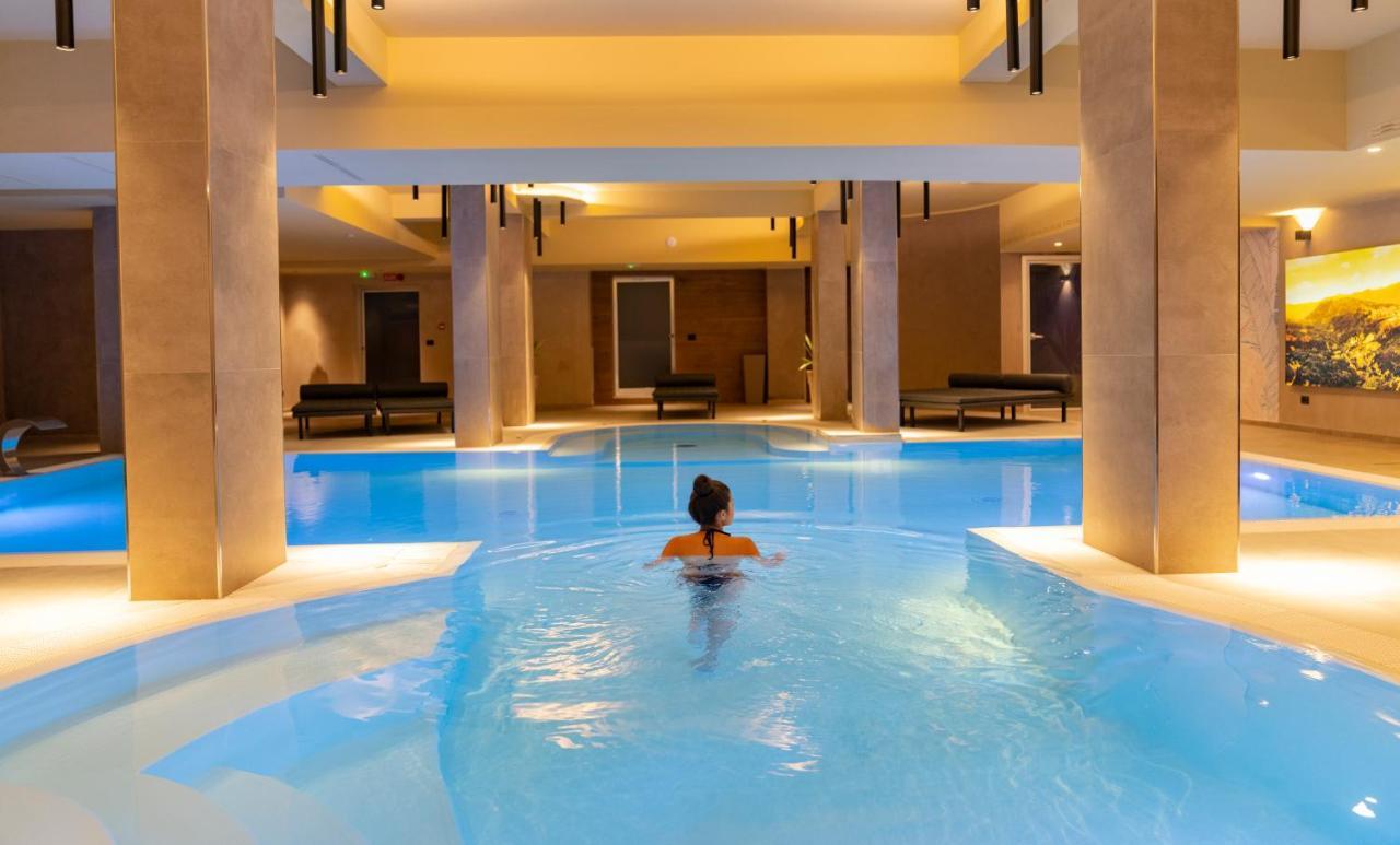 Donna VI Hotel Geraci Siculo Zewnętrze zdjęcie